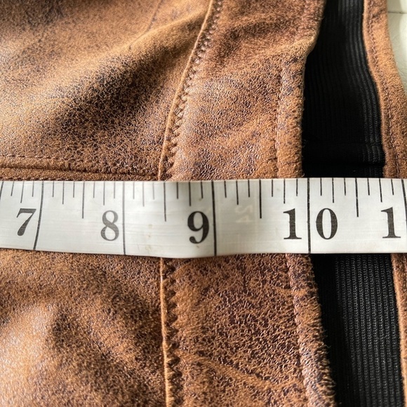 Free People size 25 Never Let Go Brown Faux Leather Leggings Pull-On Stretch - Picture 8 of 10
